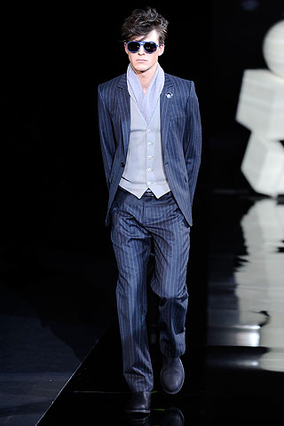 Emporio Armani / - 2010-2011